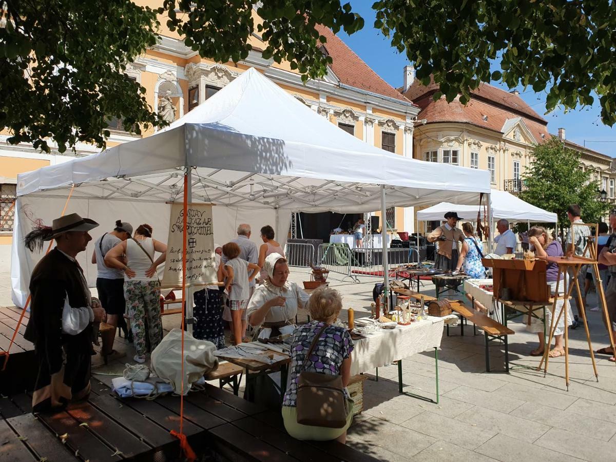 gyorapartman-BEST Bagian luar foto